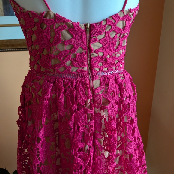 Fuchsia Crochet Lace Maxi Dress Size M - Picture 5 of 11